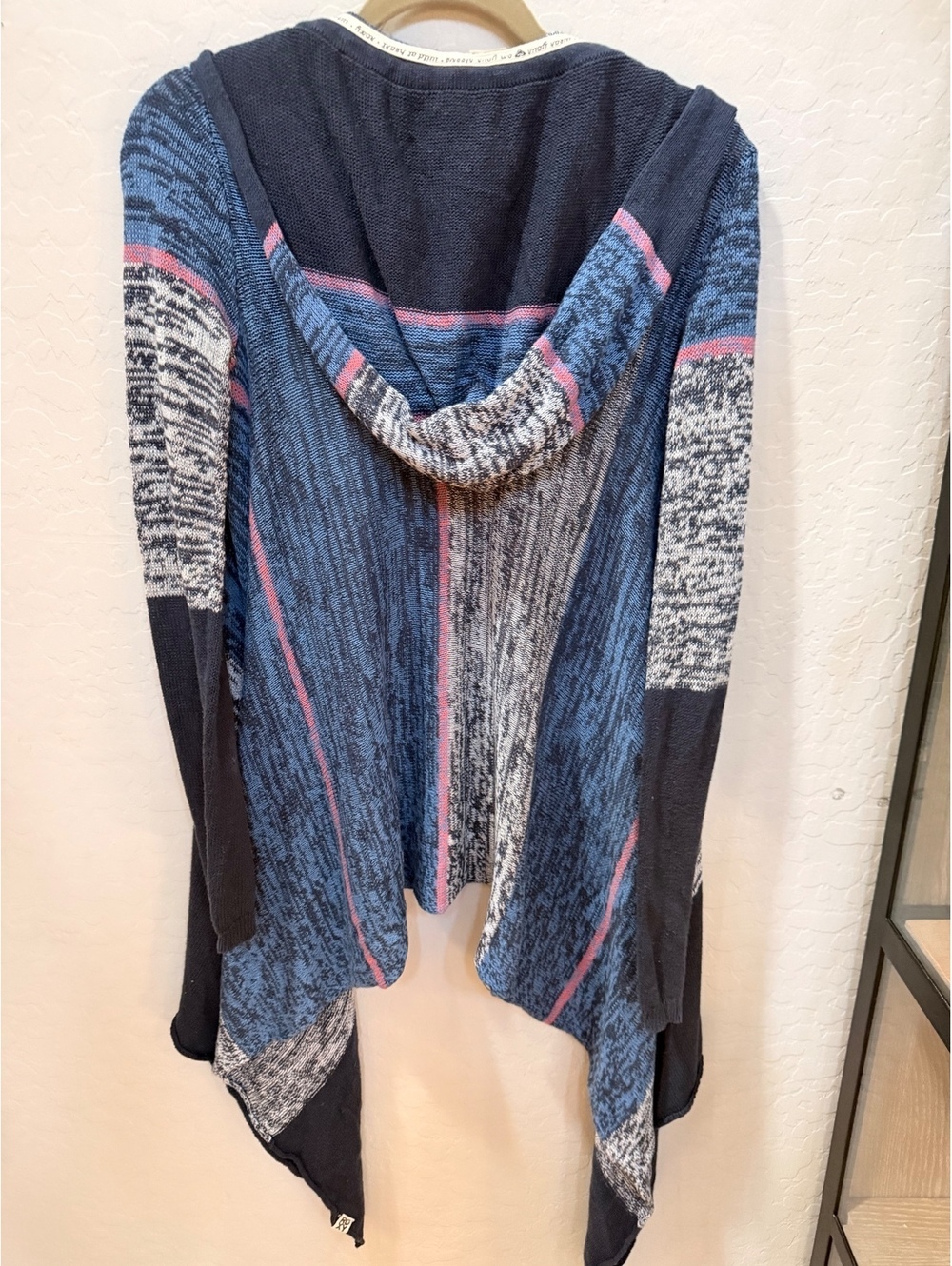 Roxy Colorful Cardigan - Picture 4 of 4